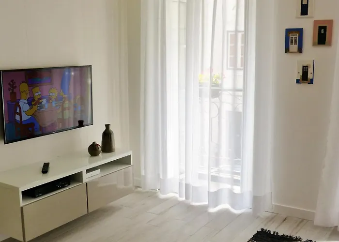 Apartment Discover Alfama Lisbon