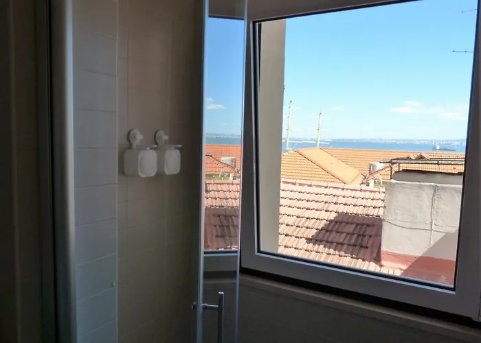 Discover Alfama Lisbon